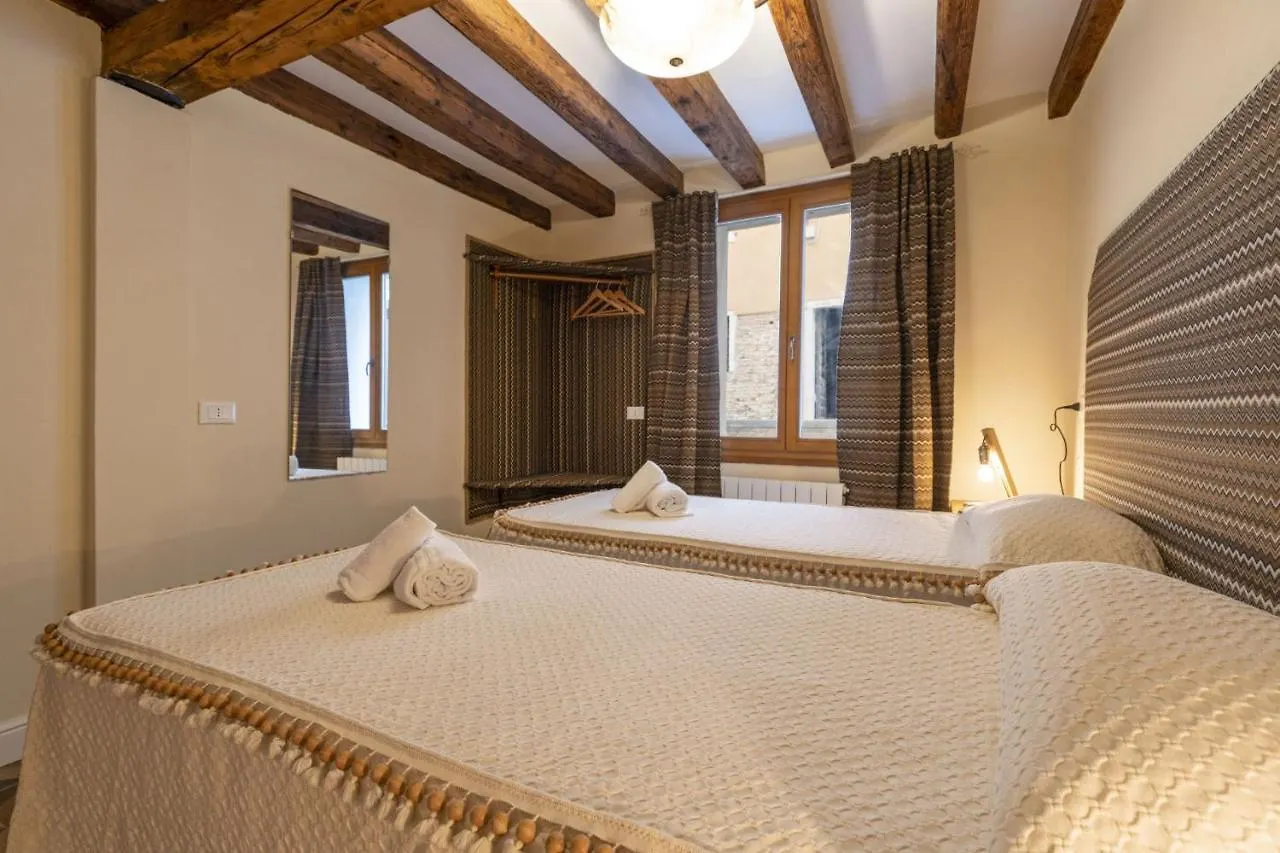 Il Nido Di San Stae Apartment Venice Italy